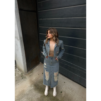 Xhinse  p&euml;r femra