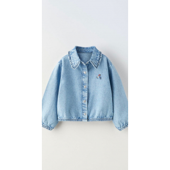 Xhupa p&euml;r vajza