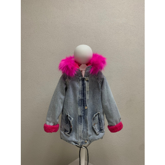 Xhupa p&euml;r vajza