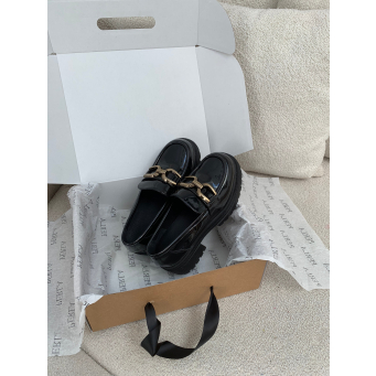 K&euml;puc&euml; Casual Femra