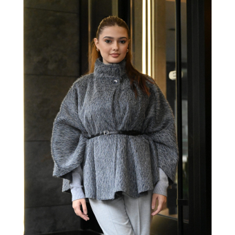 Xhaketa p&euml;r femra