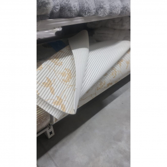 Qilim dhe tapet dere