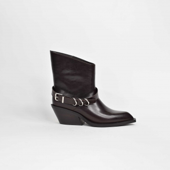 &Ccedil;izme p&euml;r femra