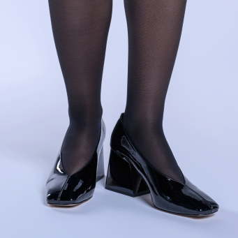 Këpucë të ulëta për femra